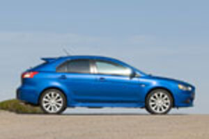 ギャラン フォルティス　スポーツバックに試乗