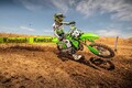 ファクトリーマシンをイメージ！ カワサキが「KX112」「KX85」「KX85L」「KX65」の新型モデルを発売