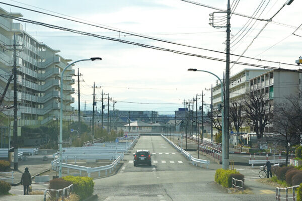 中央道と「立川」直結、そのまま多摩湖まで!? 新たな「多摩南北道路」の重要区間が事業化目前に 鉄道高架化とセット！