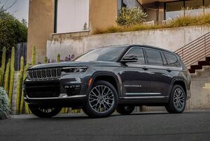 ジープ・グランドチェロキー初の3列シート仕様が今秋に日本上陸