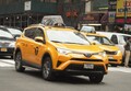 電動化と脱セダンの波　変わる世界のタクシー事情