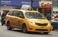 電動化と脱セダンの波　変わる世界のタクシー事情