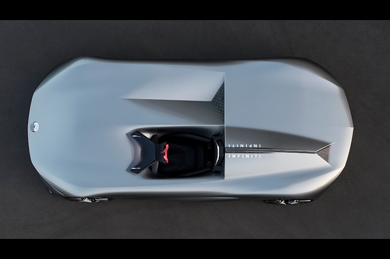 インフィニティ プロトタイプ10　デザインを元BMWデザイナーが指揮