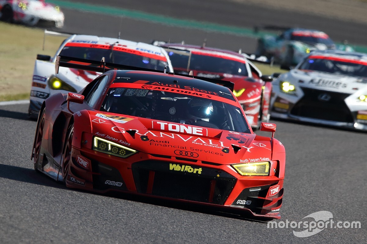 スーパーgt第6戦鈴鹿 Gt300決勝レポート ピットタイミングも奏功し21号車hitotsuyama Audi R8 Lmsが今季初優勝 Motorsport Com 日本版 自動車情報サイト 新車 中古車 Carview