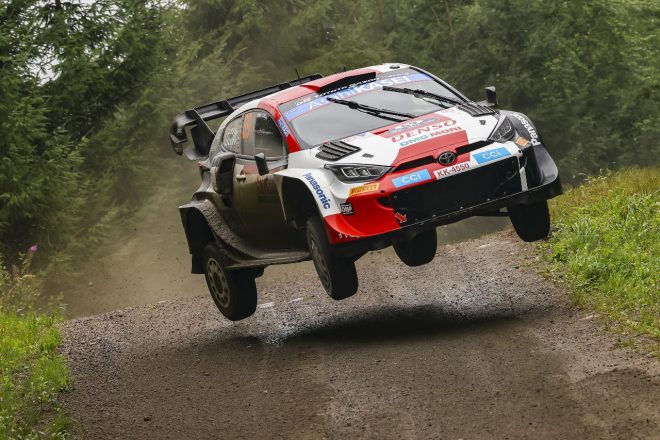 地元フィンランドでラトバラ代表がドライバー復帰。トヨタ、WRCチームのホームで今季7勝目を目指す
