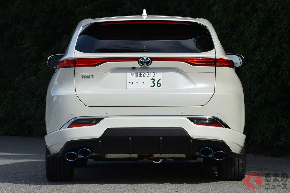 トムスがトヨタ「ハリアー」を超カッコよくカスタム！ スポーティに
