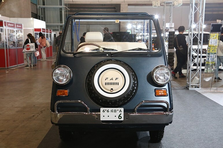 初代ホンダ・バモスで昭和40年代のビーチカーを再現 - 東京