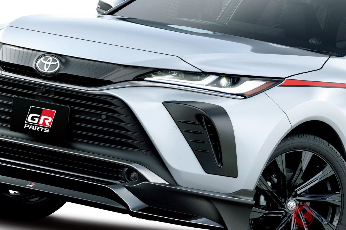 トヨタ最新型「ハリアー“本格スポーツ仕様”」がスゴイ！ “ブラック×レッド”の豪華な「専用装備」もり沢山！ 性能アップのド迫力な「GR仕様」とは？