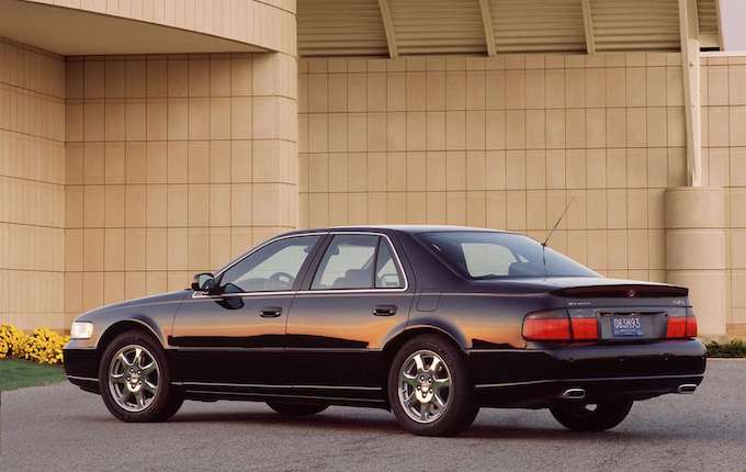 大味なアメ車から脱却した人気セダン キャデラック セビル Back To Sedan カーセンサー 自動車情報サイト 新車 中古車 Carview