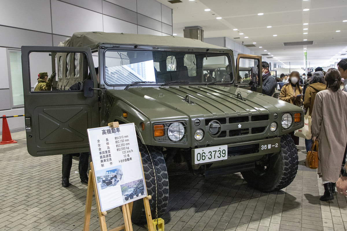 陸上自衛隊員に聞いた 戦車 に乗るための過程と必要な運転免許は Auto Messe Web 自動車情報サイト 新車 中古車 Carview
