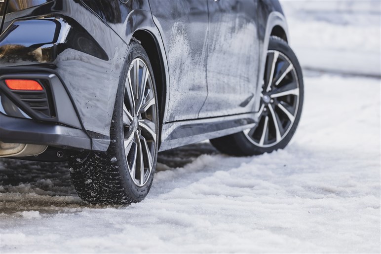 「オールシーズンタイヤ」で本当に雪道大丈夫…？ グッドイヤーの最新作で雪山に行ってみた