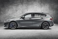 BMW 「1シリーズ」が第4世代に進化。スイッチ減らした未来感あふれるコックピットが斬新