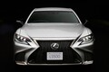 レクサス、フラッグシップセダンの新型LSを発売。価格は980万円から