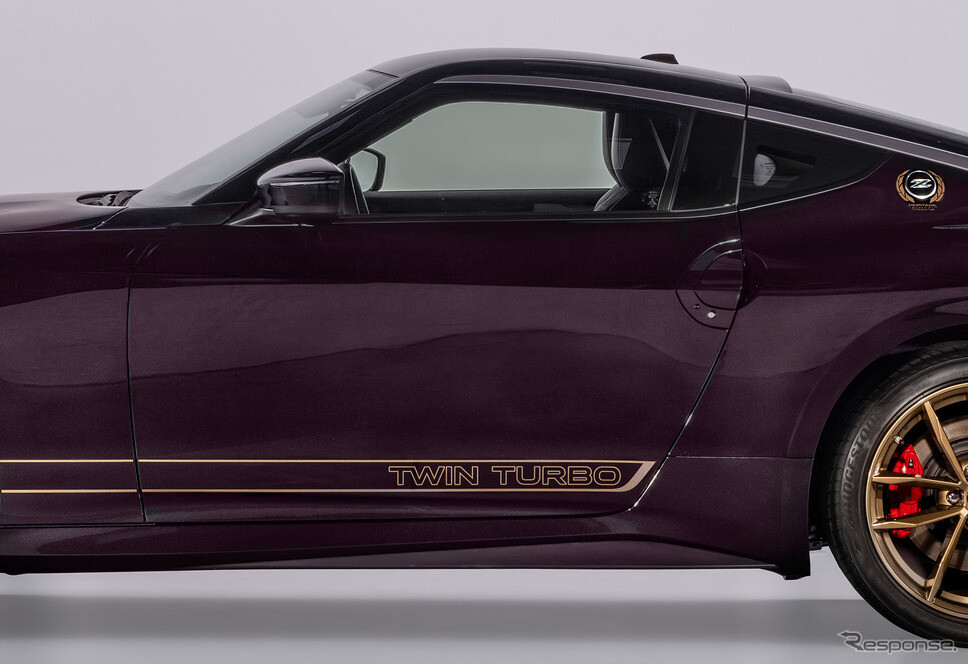 「TWIN TURBOのロゴ懐かしい！」Z32ファン感涙、レトロ感あふれる新型『フェアレディZ』が話題に