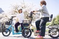 “ミセス”がターゲットの特定原付スクーター!? 乗り降りしやすく積載力もバツグンの「メルローズ」登場 電アシ並の価格を実現