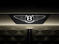 ベントレーが新しい“ウィングドB”エンブレムを発表、新時代の到来を予告⁉︎