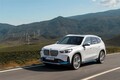 BMWの最小SUVが大変身！ 次期「X1／iX1」はフロント一新＆ノイエ・クラッセ風デザイン採用。2026年デビューが有力