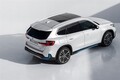BMWの最小SUVが大変身！ 次期「X1／iX1」はフロント一新＆ノイエ・クラッセ風デザイン採用。2026年デビューが有力