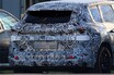 BMWの最小SUVが大変身！ 次期「X1／iX1」はフロント一新＆ノイエ・クラッセ風デザイン採用。2026年デビューが有力