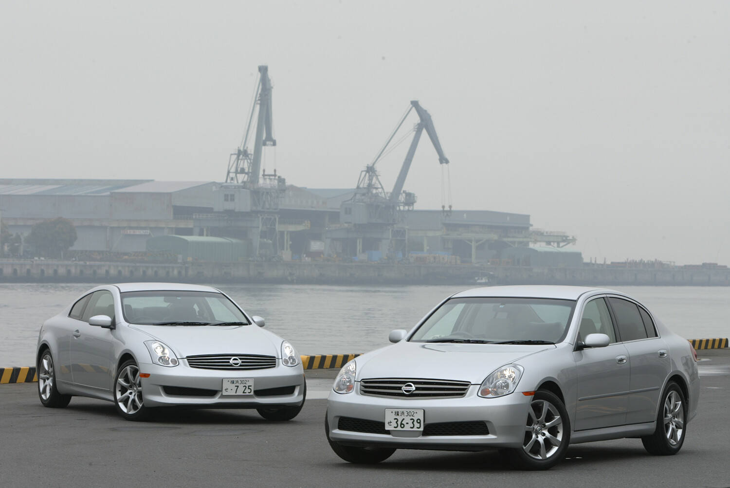 不人気の烙印を押されたV35スカイラインはじつは売れていた！　いまのスカイラインの礎となった隠れ名車を振り返る