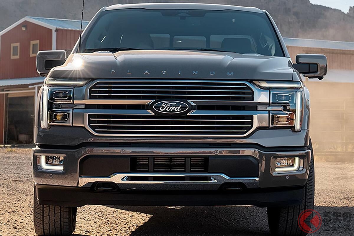 日本政府が「フォード・F-150」を導入検討!? 小さくても全長5m超え！  アメリカの「国民車」どんなクルマ？ 導入の課題は？
