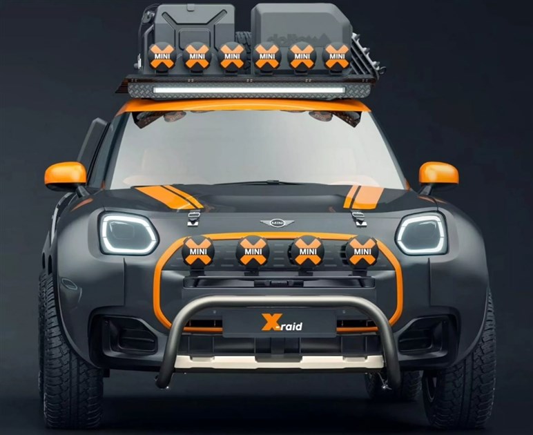 【冗談が現実に】独チューナーが「カントリーマン」を本格オフローダー化。本家MINIも“公式版”を開発中!?