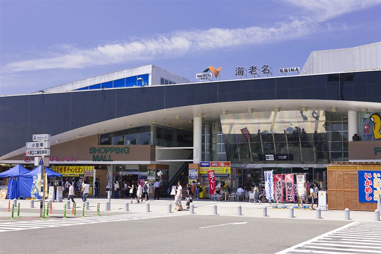 国内のホテルが高すぎるぞ…であれば「RVパーク」はどう？　条件が揃えば高コスパな車中泊の活用方法とは
