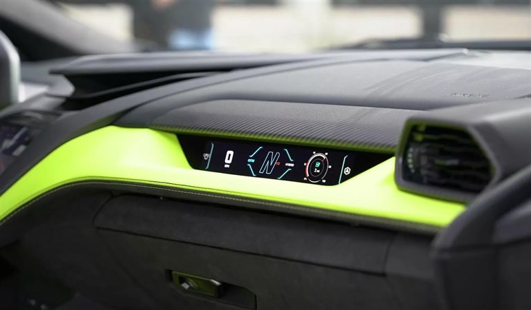 米チューナーによるド派手ランボは、カスタム費でスーパーカーが買えるお値段。その驚愕の中身とは？