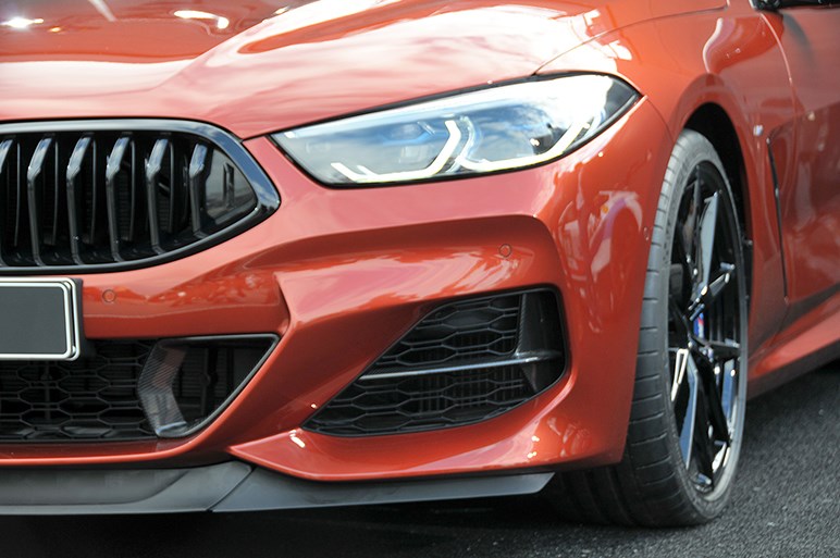 BMW、新型8シリーズクーペ初披露。ル・マンからの撮り降ろしで細部も紹介