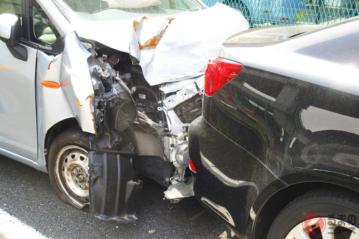 エアバッグが開いたクルマはもう乗れない 廃車と修理のボーダーラインは くるまのニュース 自動車情報サイト 新車 中古車 Carview