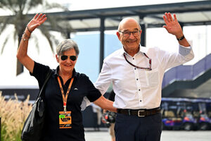 ザウバー最後のレースでヒュルケンベルグが入賞「創設者ペーター・ザウバーの功績に敬意を表したい」