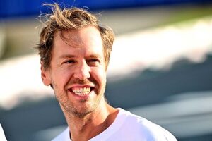 農業に関心を持つ4度のF1世界王者ベッテル、ハーバードで4日間のビジネスプログラムを修了。マルコ後任説には慎重な姿勢