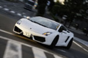 ガヤルドLP560-4に試乗 誰でも乗れるイージーさ