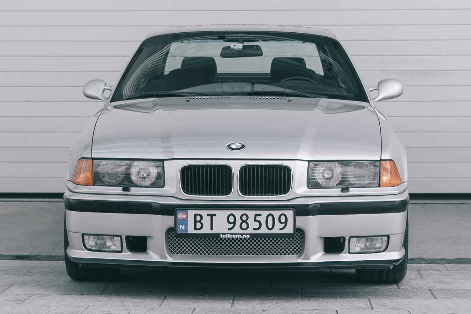 バリモノBMW E36「M3」が720万円！ 実走6万キロのヤングタイマーでも市場価格は落ち着きはじめた!?