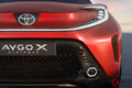 トヨタ新型「アイゴXプロローグ」世界初公開！ 存在感ある“スパイシー”な外観「格好いい車をすべての人に」