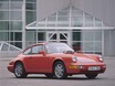 今となっては「小型車並みの車幅」でしかない964型ポルシェ911のすすめ。なお、相場は絶賛高騰中