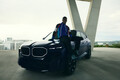 日本への割り当てはたったの１台！　ライフスタイルブランド「Kith」とコラボした世界限定47台の「BMW XM by Kith」の内外装がお洒落すぎた