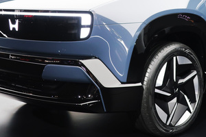 ホンダ「０シリーズ」第３弾の「０ α」は何を狙った？　デザイナーを直撃した！　【ジャパンモビリティショー2025】