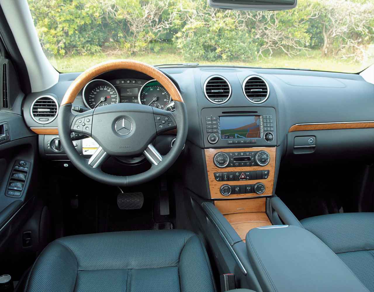 ヒットの法則263 メルセデス ベンツgl550は選んで間違いのない 無敵 のsuvだった Webモーターマガジン 自動車情報サイト 新車 中古車 Carview