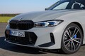 一気に未来感を高めたBMW 3シリーズ。数々の改良点や値上げ情報、宿敵Cクラスとの違いを解説