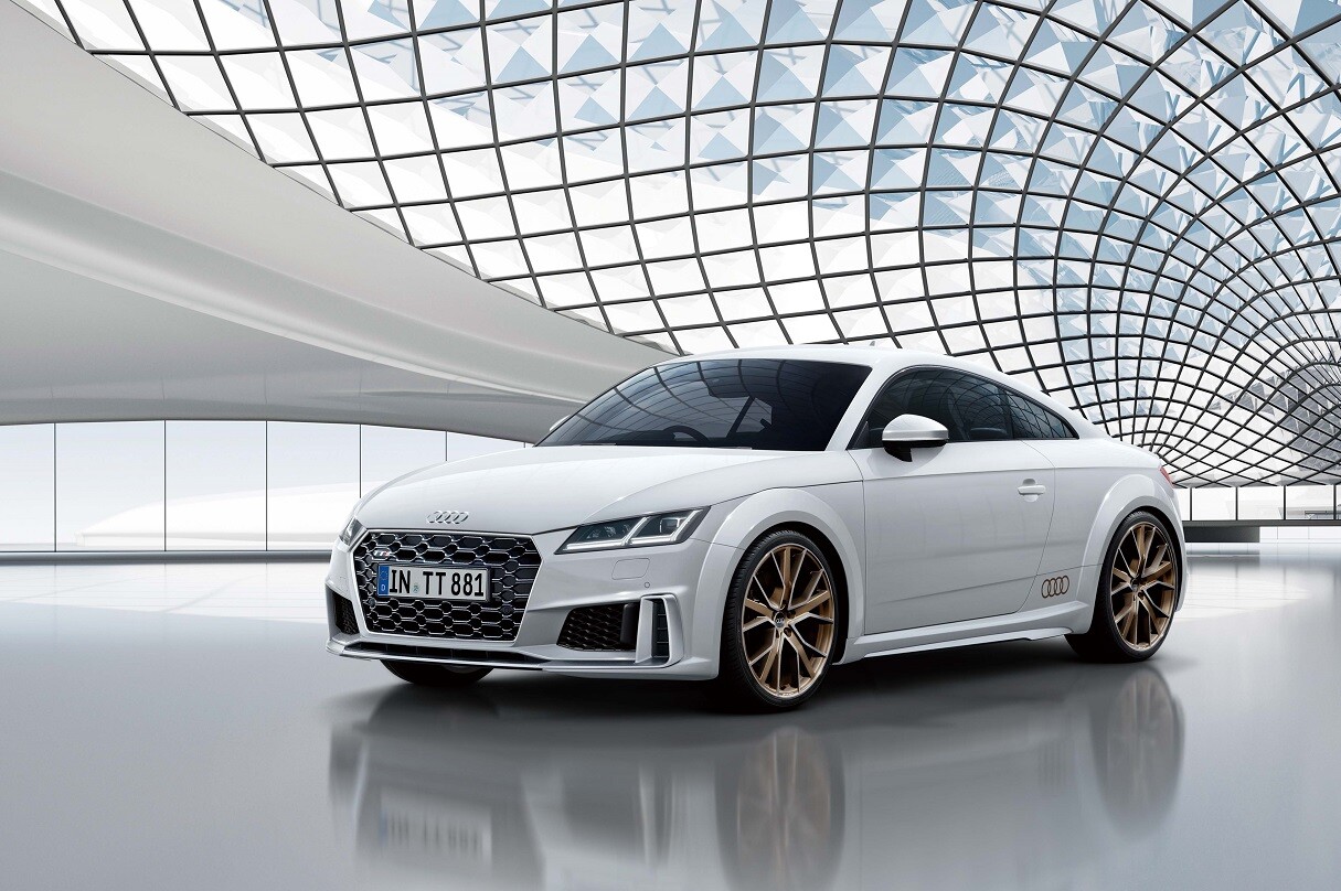 名車アウディTTが生産終了　最終限定モデル「Audi TTS Coupé memorial edition」が発表された