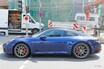 新型ポルシェ911（タイプ992）　カモフラージュなしで街中に　11月発表へ