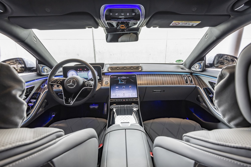 圧倒的 高級感 メルセデス マイバッハsクラス新型 価格 内装を解説 S 680はv12搭載 Autocar Japan の写真 5ページ目 自動車情報サイト 新車 中古車 Carview