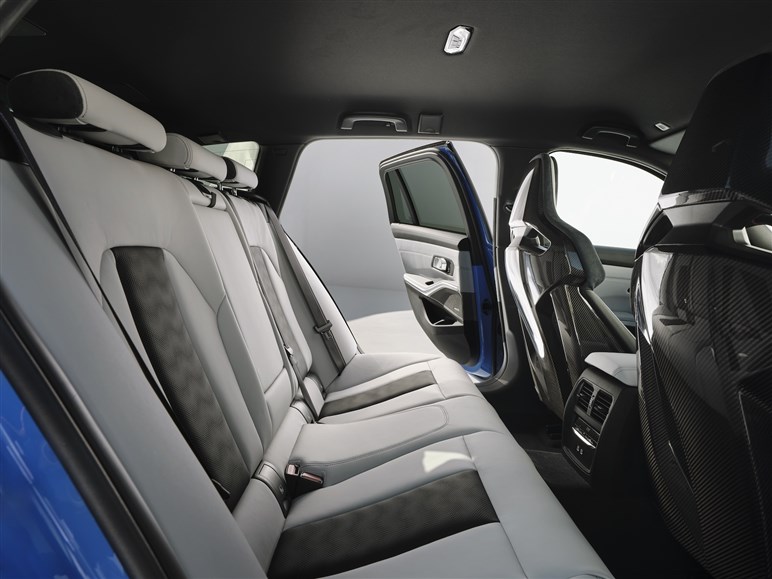 BMW新型「M3」発売。20PSアップ、アダプティブLEDライト搭載…1430万円から【写真でチェック】