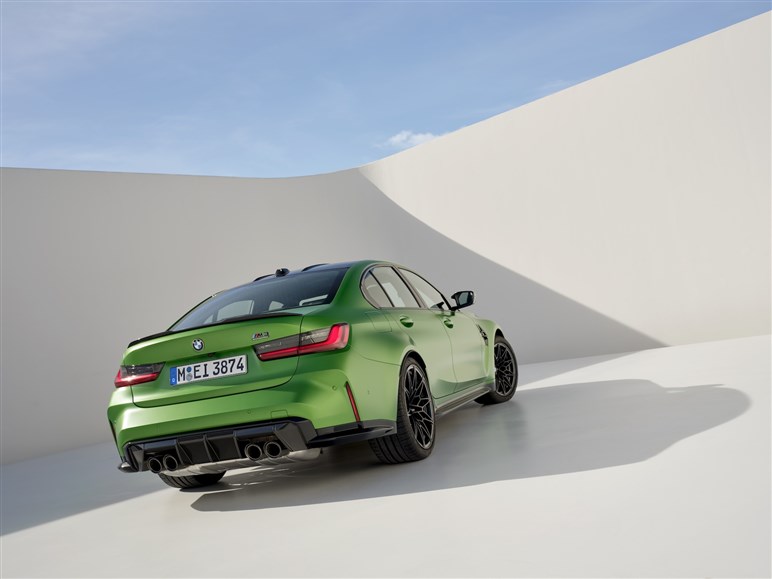 BMW新型「M3」発売。20PSアップ、アダプティブLEDライト搭載…1430万円から【写真でチェック】