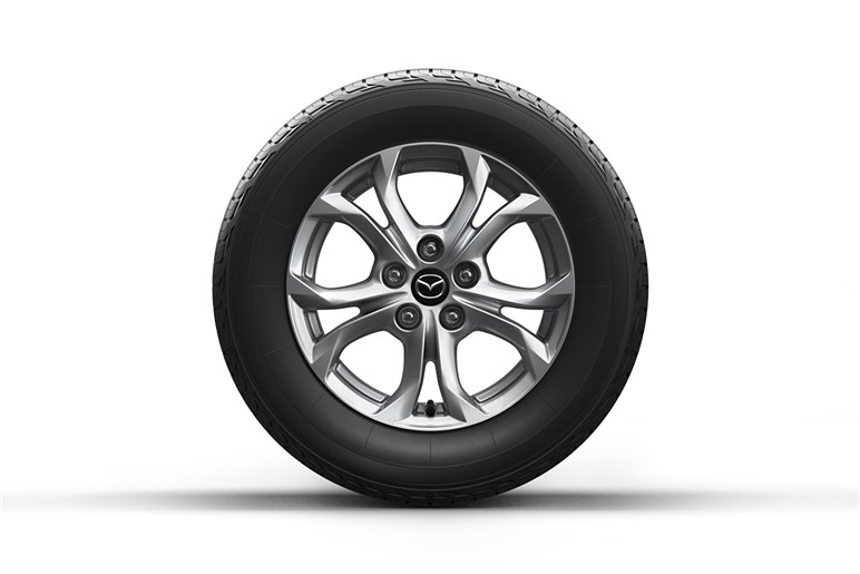 そろそろモデル末期。マツダの主力「CX-30」次期型はストロングHV搭載で“カロクロ化”する