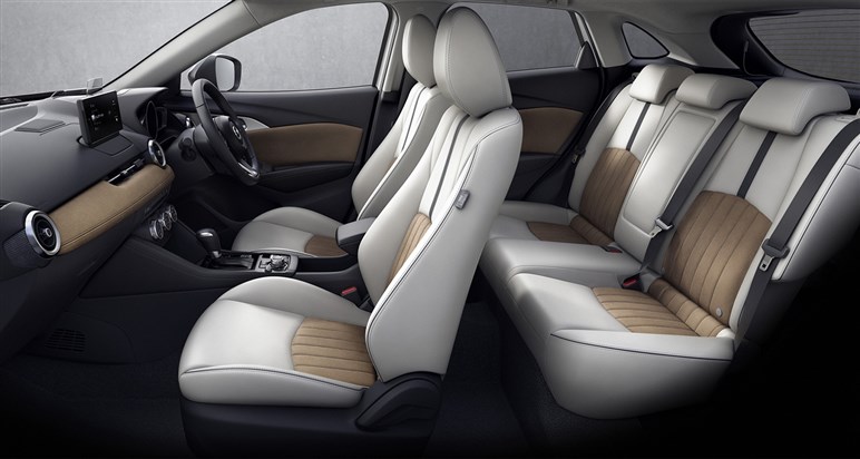 そろそろモデル末期。マツダの主力「CX-30」次期型はストロングHV搭載で“カロクロ化”する