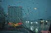 走行中に突然の豪雨!! 前が見えない!!!! どうするのが正解？