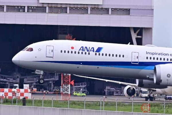 ANAの「超長～い新機材」が羽田にキタ！ 客室もスゴい仕様…どこに飛ぶ？ 70m近い「次世代フラッグシップ」