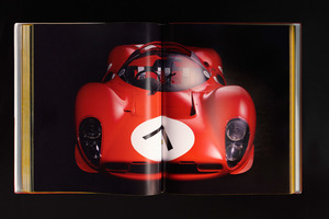 【1冊300万円】トヨタ「GR86」が買えちゃう！ フェラーリのWEC復活記念コレクターズブックの表紙は「F40」がポイント